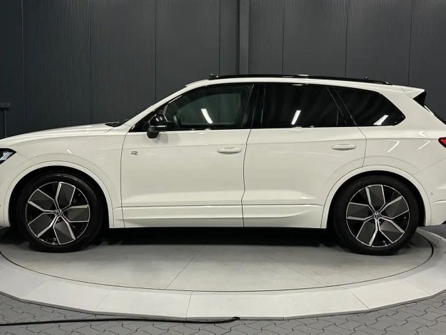 Volkswagen Touareg R-Line Style