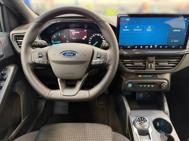 Ford Focus ST Line Wagon