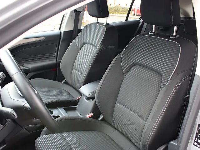 Ford Focus Titanium Wagon