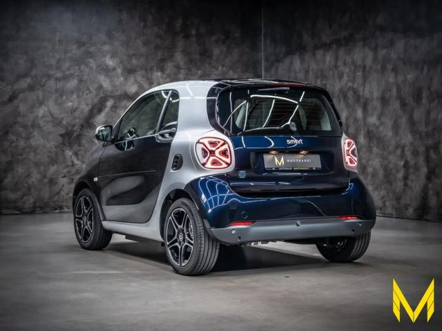 Smart EQ fortwo Coupe JBL Prime