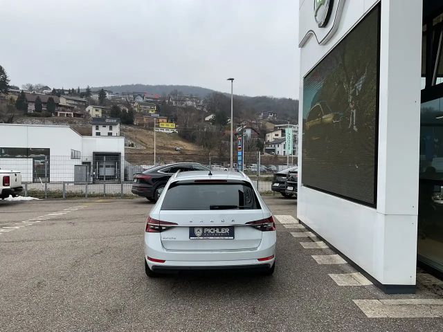 Skoda Superb Style Style