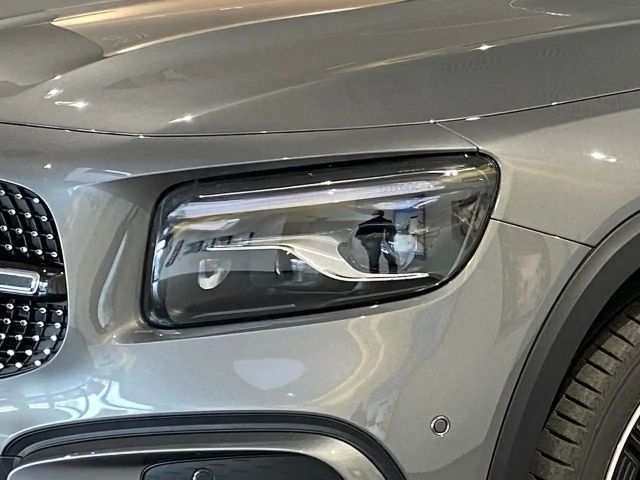 Mercedes-Benz GLB 200 AMG Line