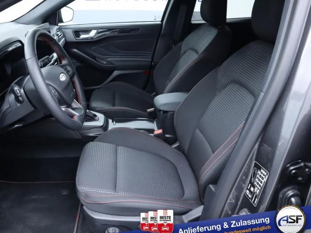 Ford Focus ST Line Wagon