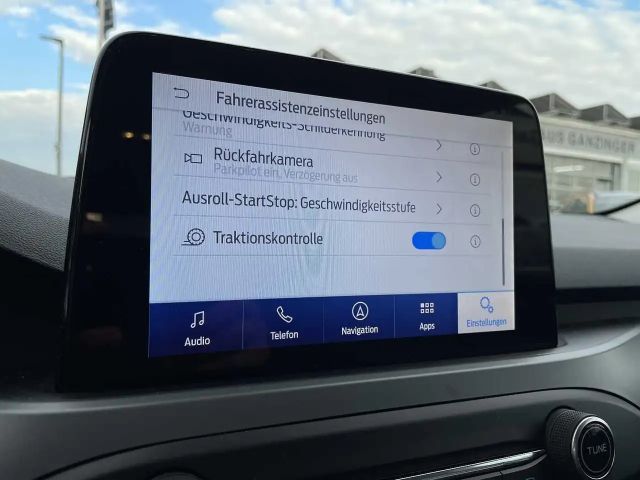 Ford Focus Cool & Connect