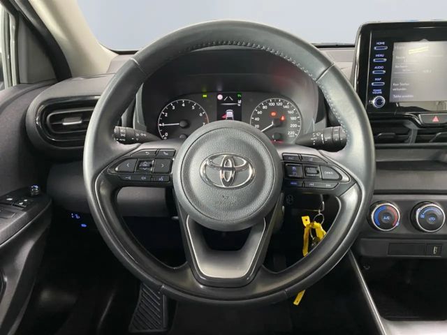 Toyota Yaris 1.0 VVT-i Comfort Hatchback