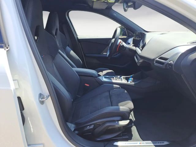 BMW 135 Sedan xDrive