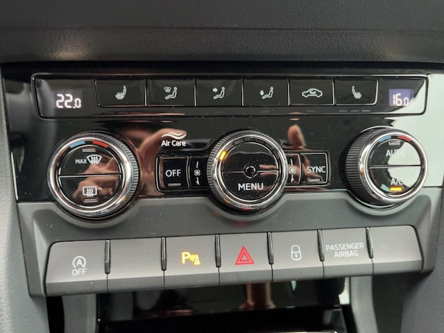 Skoda Karoq 1.5 TSI Selection