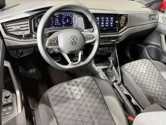 Volkswagen Polo 1.0 TSI DSG R-Line