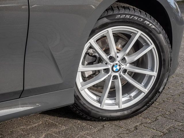 BMW 320 320d M-Sport Touring xDrive