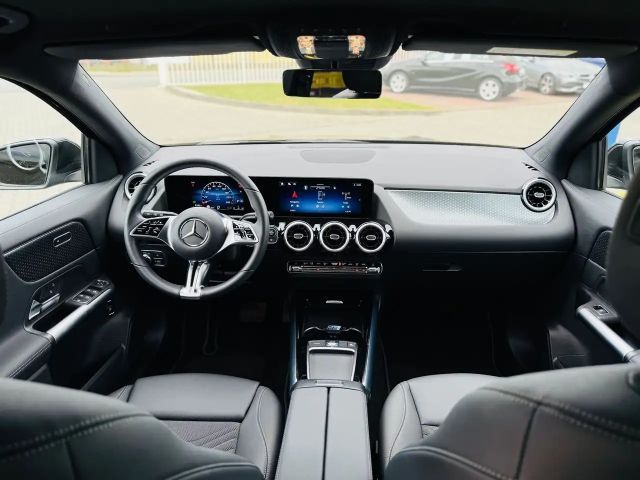 Mercedes-Benz GLA 200 GLA 200 d Progressive