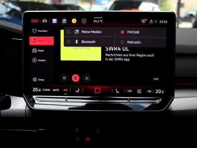 Volkswagen Golf 1.5 eTSI DSG