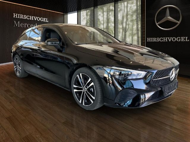 Mercedes-Benz CLA 180 Shooting Brake