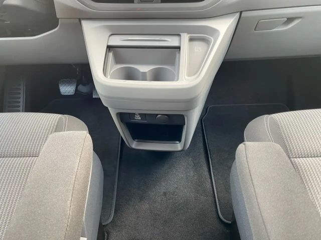 Volkswagen Transporter Plus T7