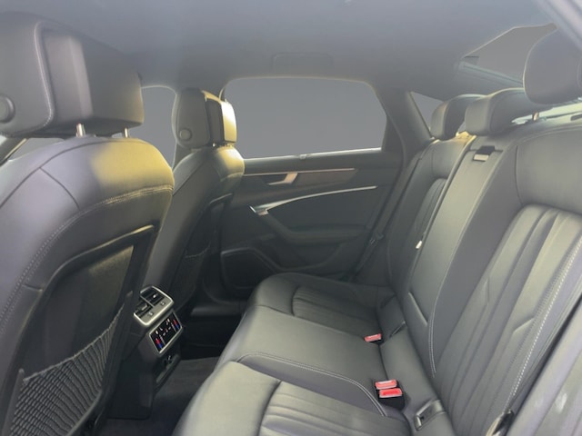 Audi A6 55 TFSI Quattro S-Tronic Sedan