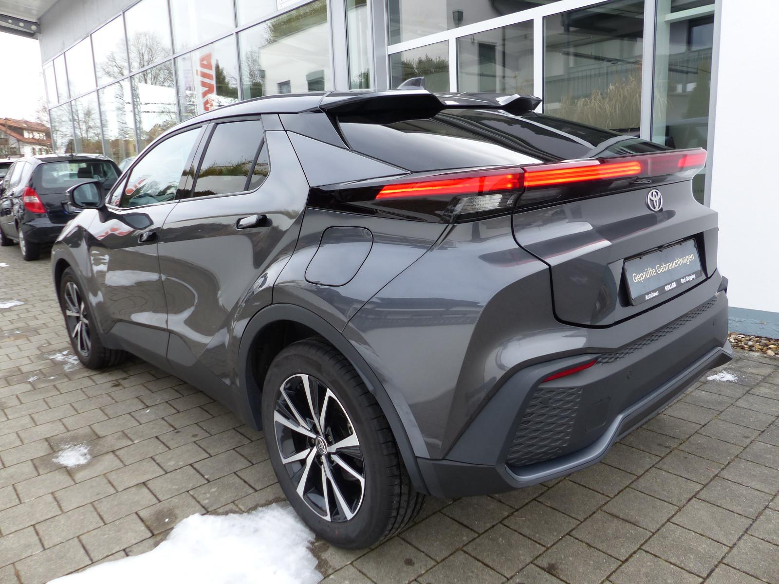 Toyota C-HR Hybride Team D