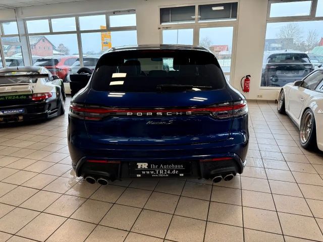 Porsche Macan S