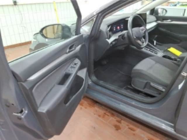 Volkswagen Golf 1.5 eTSI DSG Life Variant