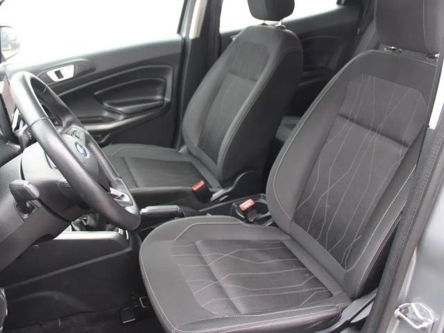 Ford EcoSport Cool & Connect