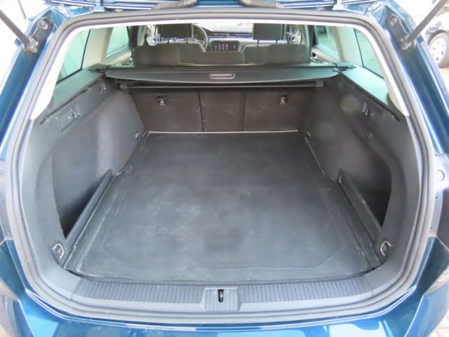 Volkswagen Passat Business Variant