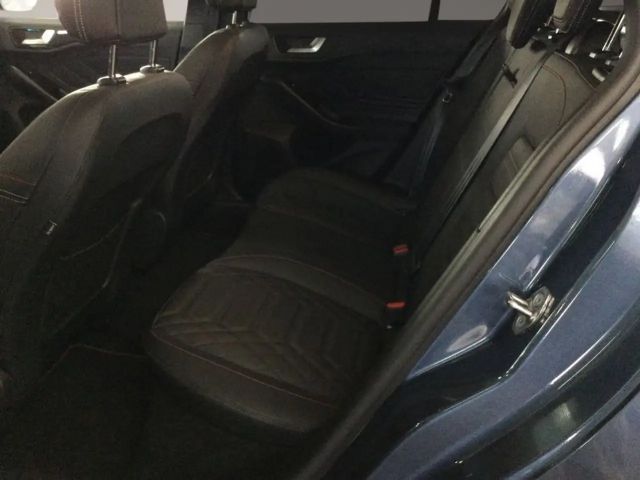 Ford Focus EcoBoost ST Line Wagon