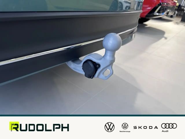 Volkswagen Passat 1.5 eTSI Business DSG