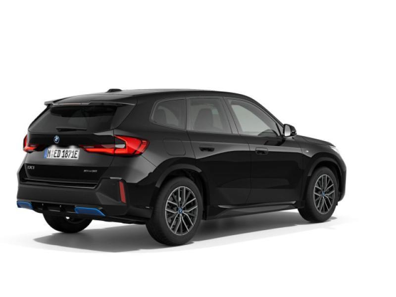 BMW iX1 xDrive30