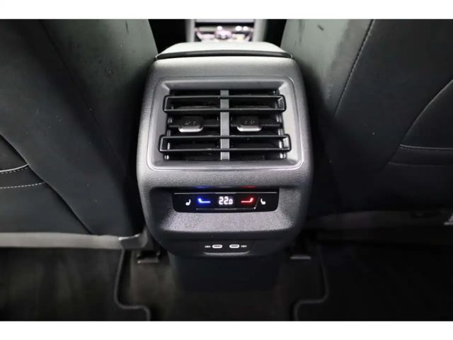 Volkswagen Tayron DSG R-Line eHybrid