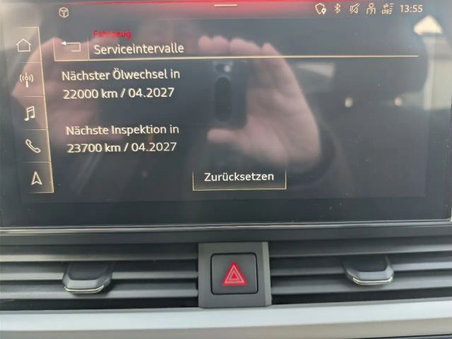 Audi A4 S-Tronic Sedan