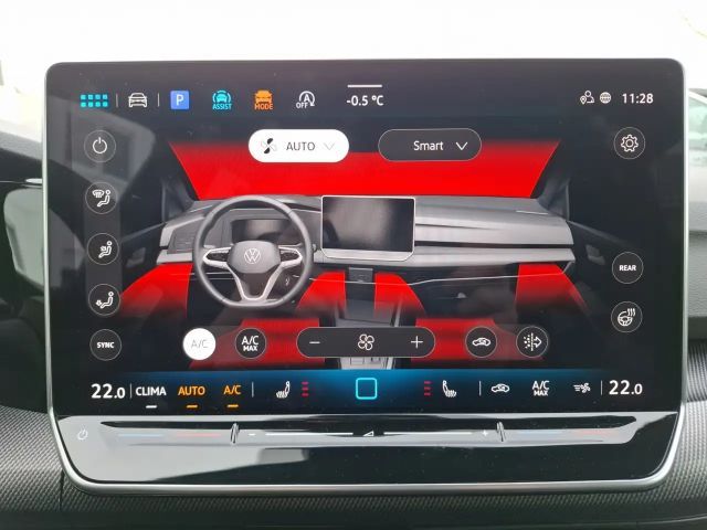 Volkswagen Golf DSG Golf VIII R-Line Variant