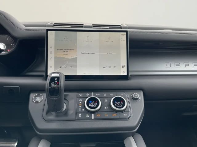 Land Rover Defender 110 D300