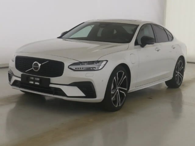 Volvo S90 Dark Plus T8