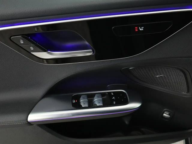 Mercedes-Benz C 180 AVANTGARDE Sedan