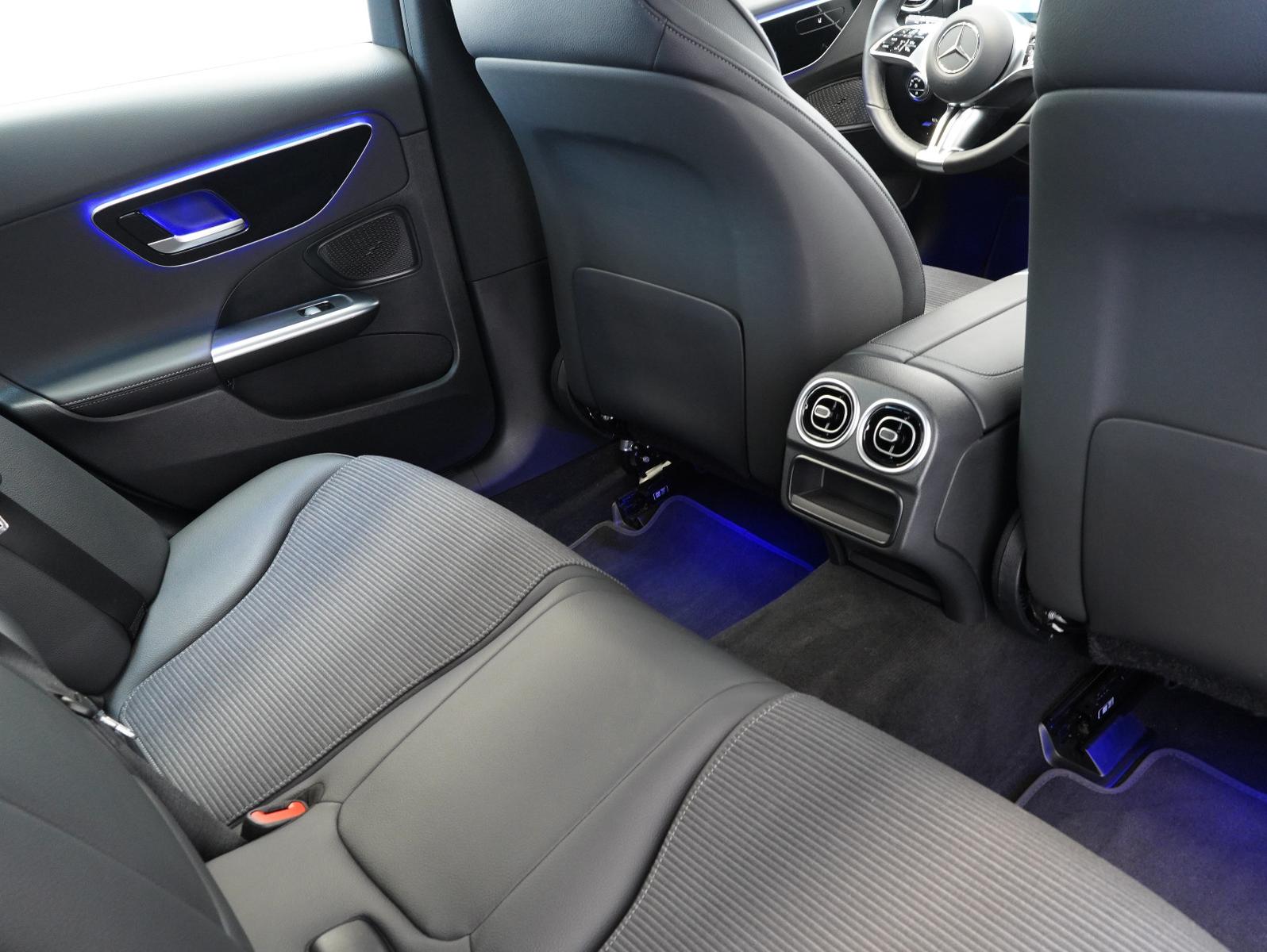 Mercedes-Benz C 200 AVANTGARDE C 200 d Estate