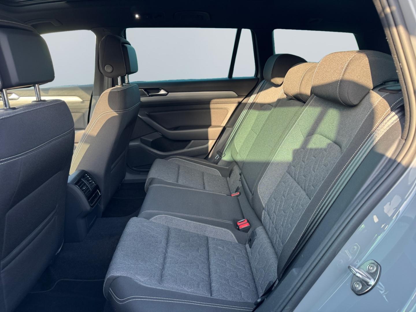 Volkswagen Passat 2.0 TDI Business DSG Variant