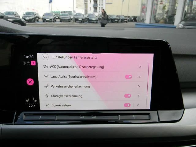 Volkswagen Golf DSG Golf VIII Life Variant