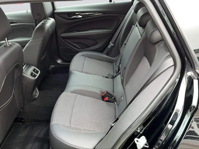 Opel Insignia Elegance Sports Tourer