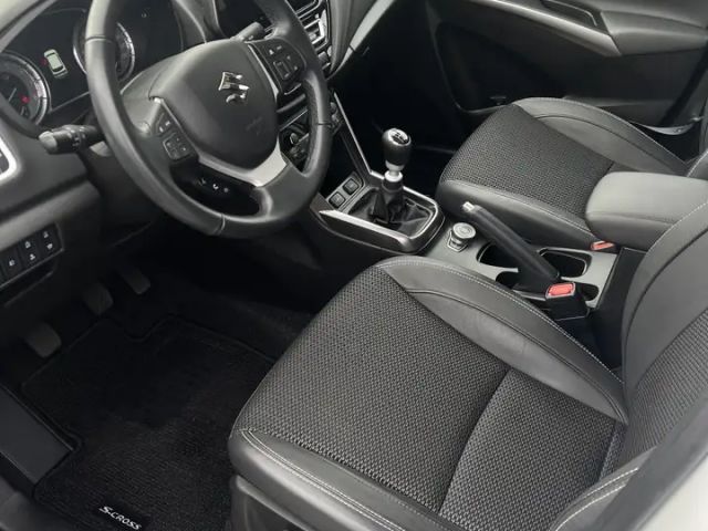 Suzuki SX4 S-Cross Club