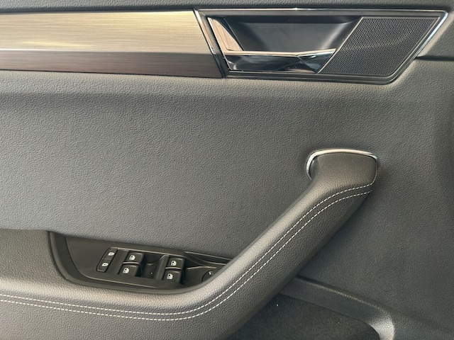 Skoda Superb 2.0 TSI Style Style