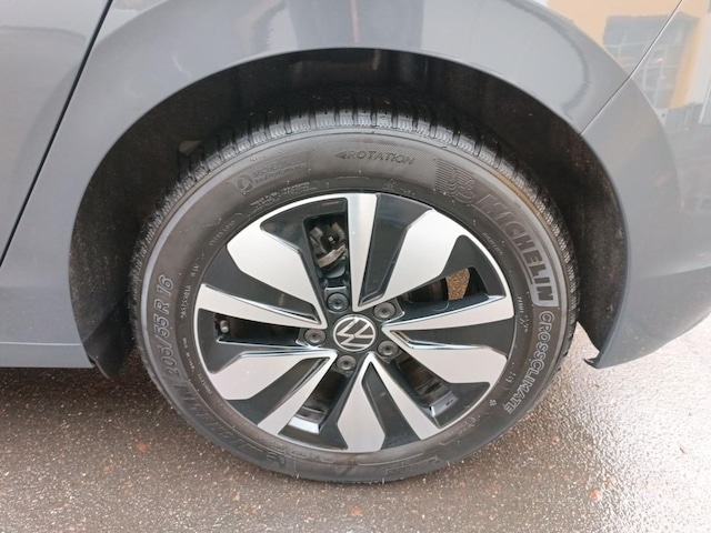 Volkswagen Golf 1.5 TSI Golf VIII