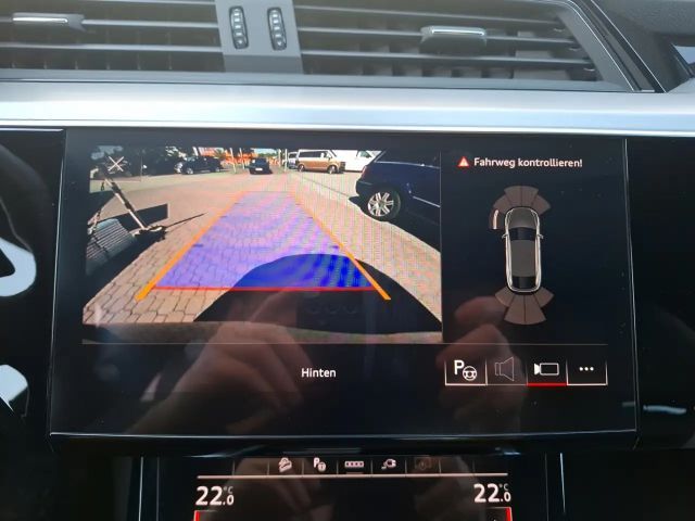 Audi e-tron 50 S-Line Sportback