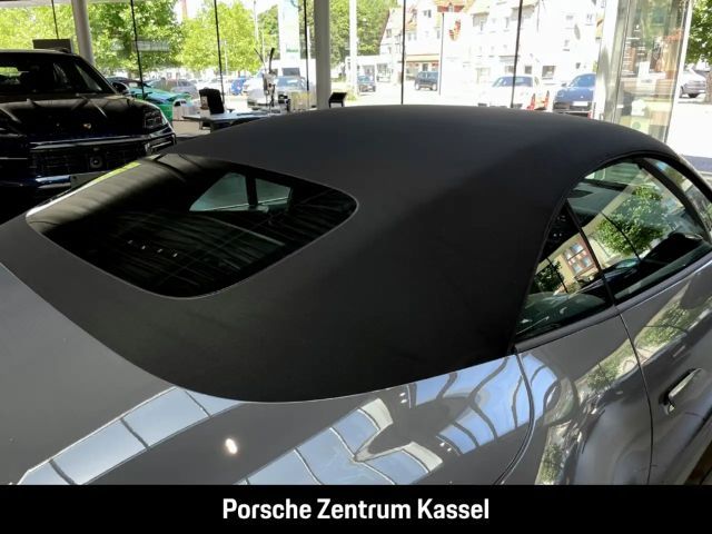 Porsche 992 Cabrio Carrera GTS Turbo