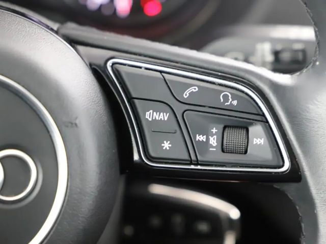 Audi Q2 35 TFSI S-Line