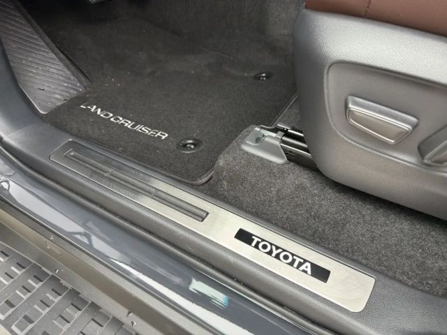 Toyota Land Cruiser 2.8 D-4D Executive
