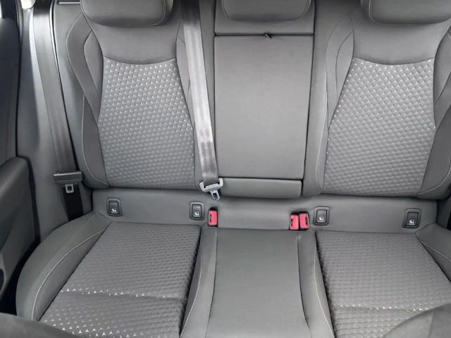 Volkswagen T-Roc 1.5 eTSI DSG Life