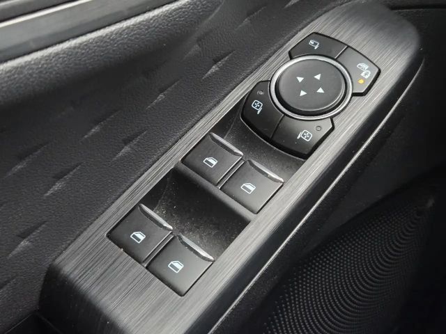 Ford Kuga Plug in Hybrid Titanium X