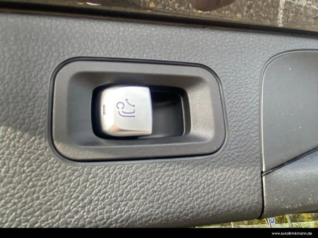 Mercedes-Benz GLC 200 AMG Line