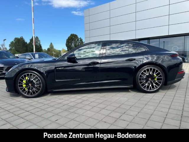 Porsche Panamera 4 E-Hybrid