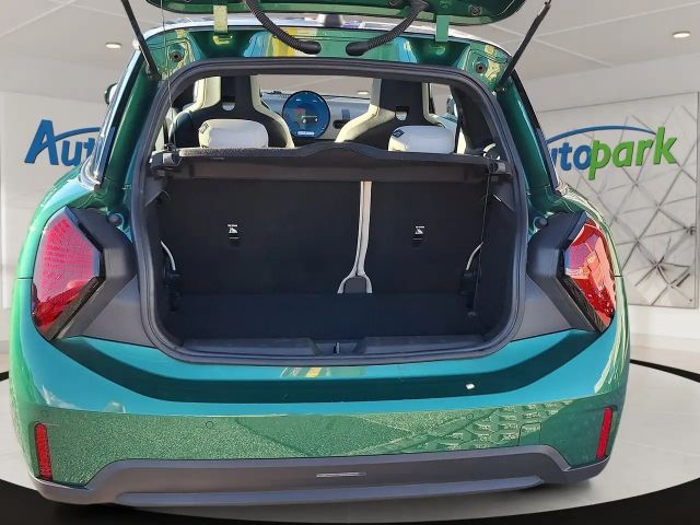 MINI Cooper Favoured Trim