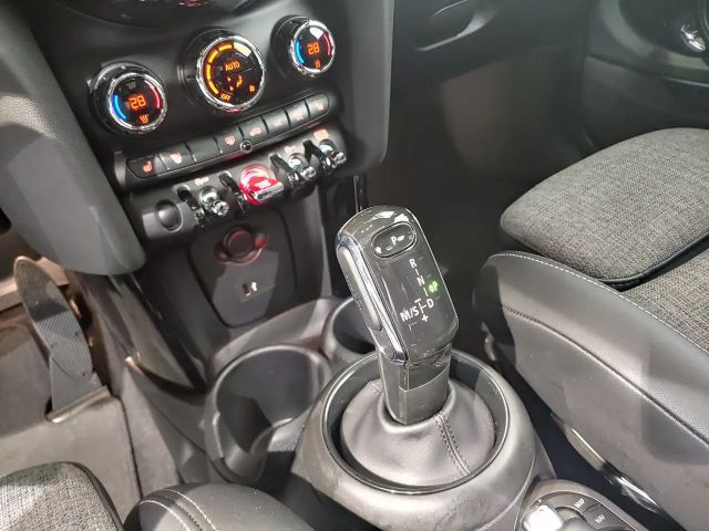 MINI Cooper DAB LED Pano.Dach RFK Navi Komfortzg.