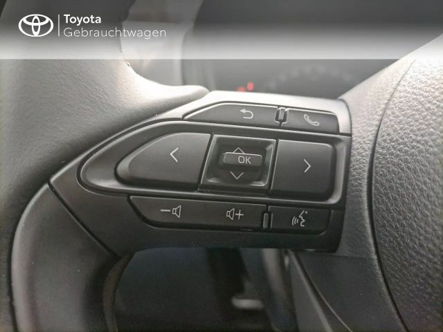 Toyota Aygo X Business Hatchback